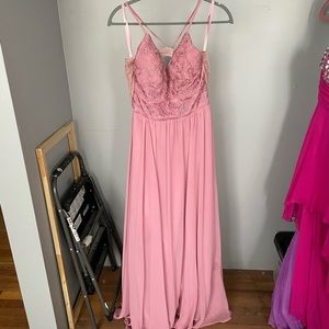Kennedy Blue Bridesmaids dress or could be a prom dress size 6 dusty pink color